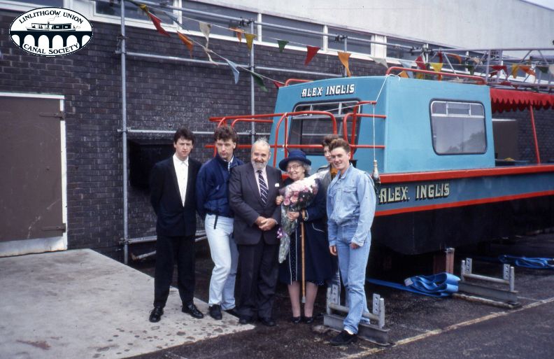 LUCS A1235 Alex Inglis about to leave Telford College 1985