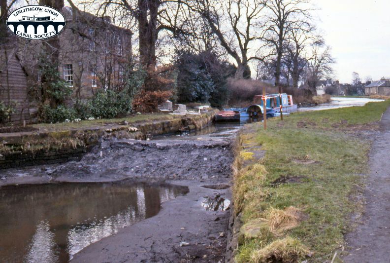 214 LUCS A1299 Canal basin drained 1988
