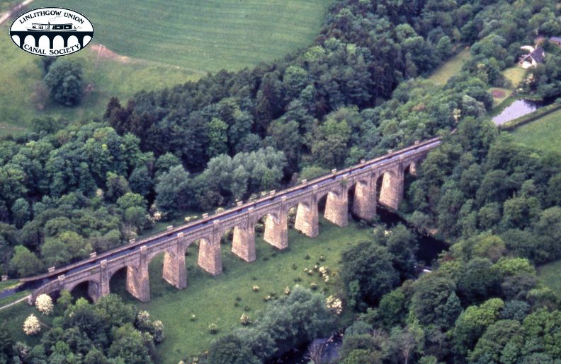 237 LUCS V1157 Aerial view of Avon Aqueduct