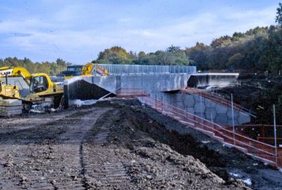 314 LUCS R0083 Greenbank Aqueduct construction