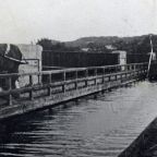 Horse drawn barge on Avon Aqueduct