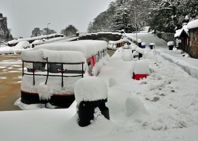 101201 Snow at Canal 1 (Shirres)