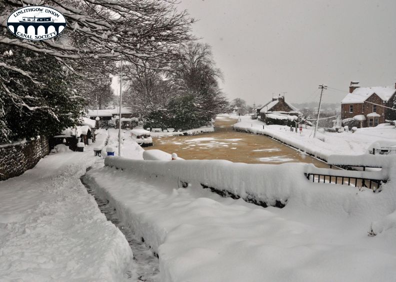 101201_Snow at Canal 2 (Shirres).jpg